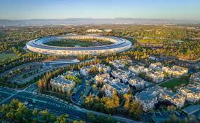 Teknologi Silicon Valley dan Dampaknya Pada Amerika Utara